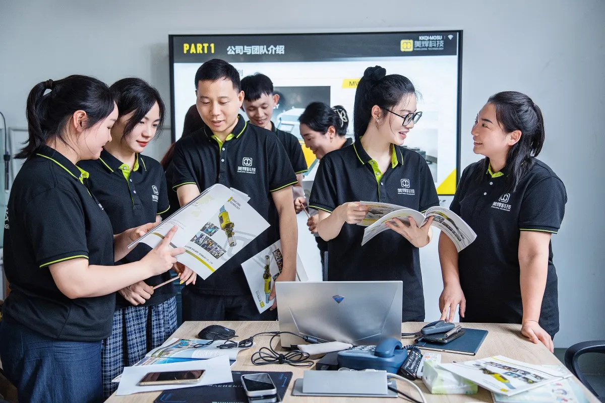 Член команды (10)